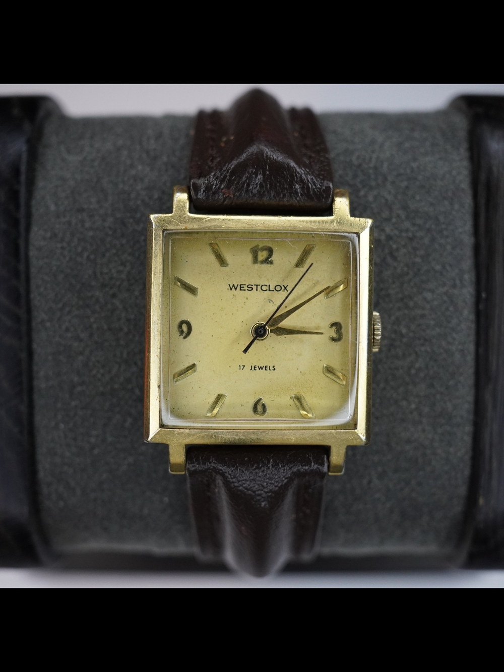 Vintage Westclox 17 Jewels Manual Wind Tank Watch Gold Tone Square Runs Mens